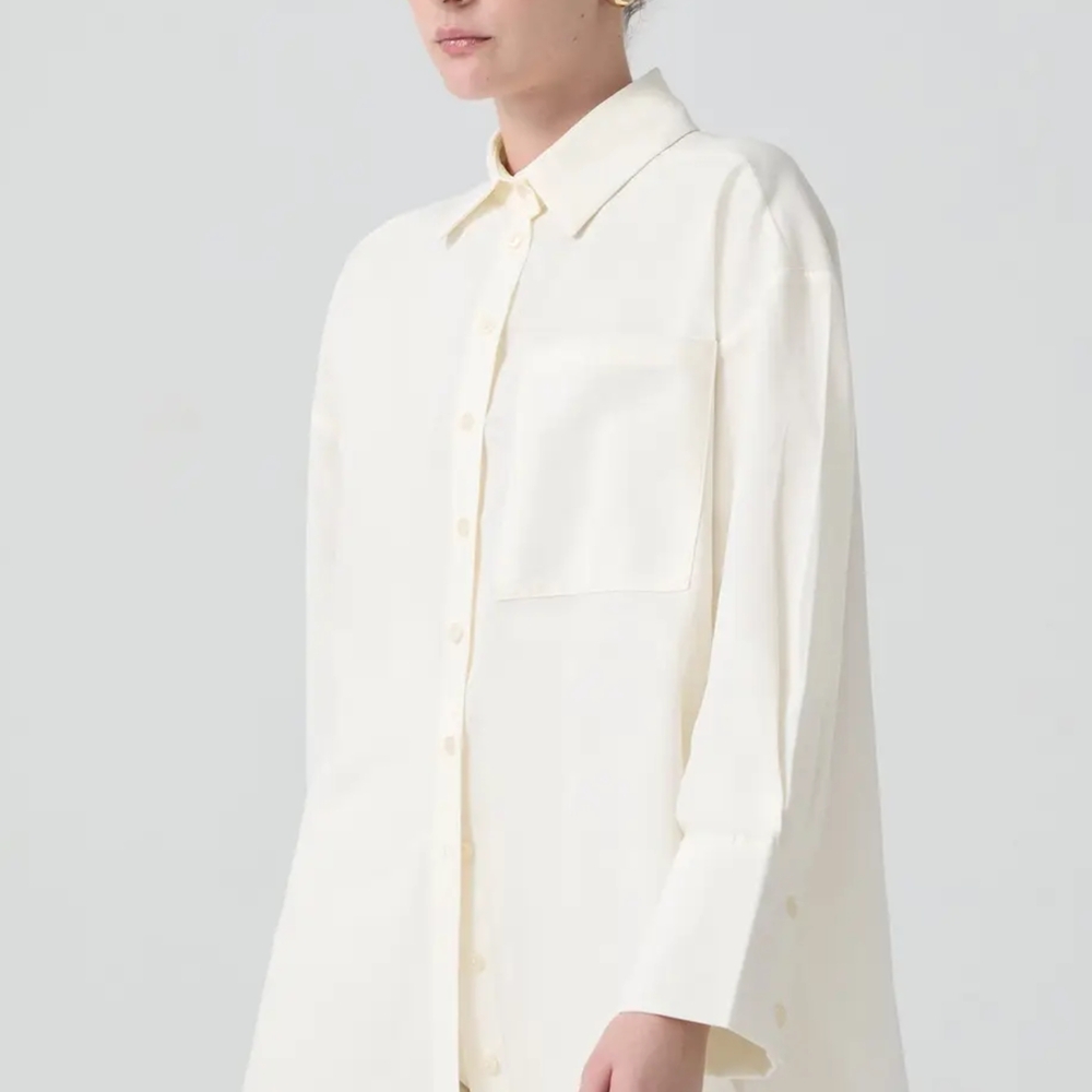 NWT TOUCHE PRIVE Brand Cream Button-Up Shirt